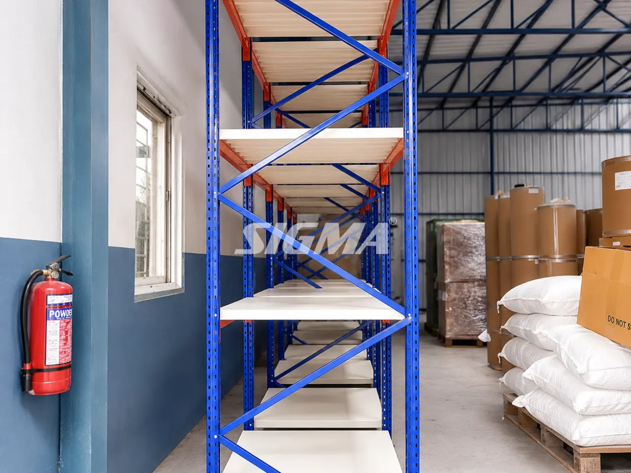 900884237_Heavy-duty-racks-bangalore2.webp